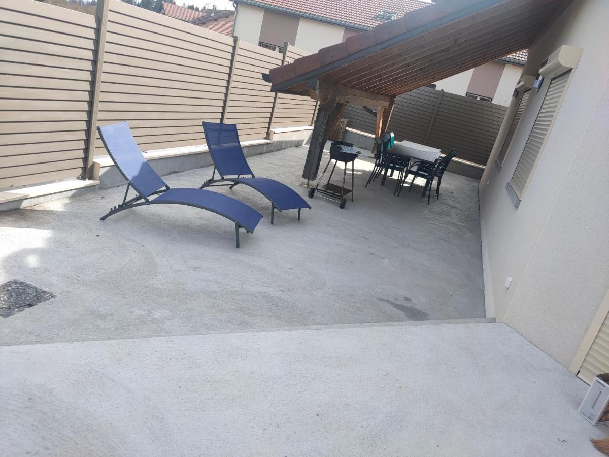 Vila Gite A Louer Labergement-Sainte-Marie Exteriér fotografie